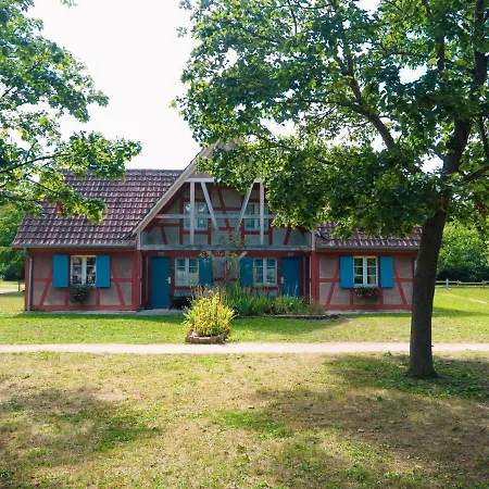 Les Loges De L'ecomusee D'alsace Ungersheim